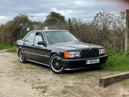 Mercedes-Benz W201 190E 3.2 AMG  Mercedes benz, Mercedes benz