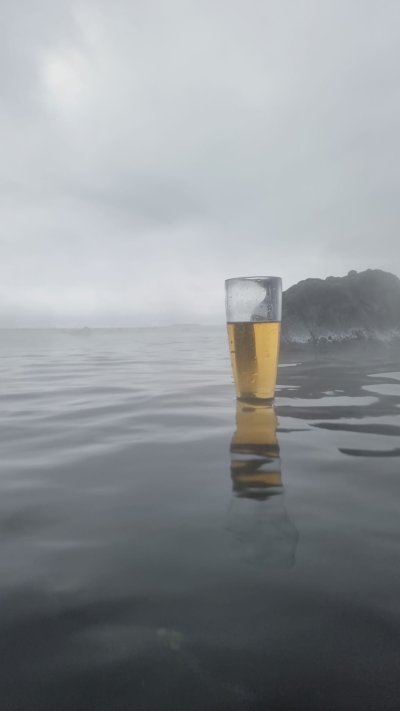 Iceland_Floating_Beer.jpg