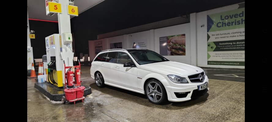 W204 Mercedes-Benz C63 AMG gets facelift and MCT box 