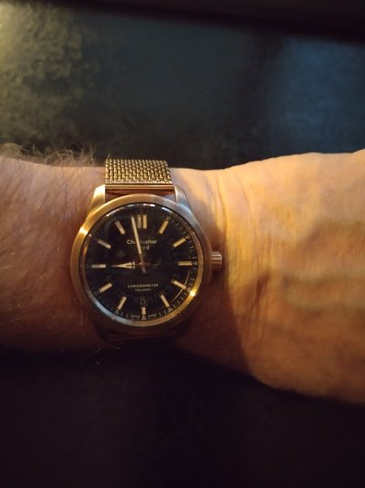 Christopher Ward C63 Sealander Bronze COSC 1.jpg