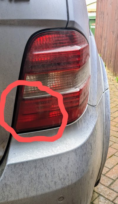 W164 Rear Light Layout | Electronics and Audio | MBClub UK - Bringing ...