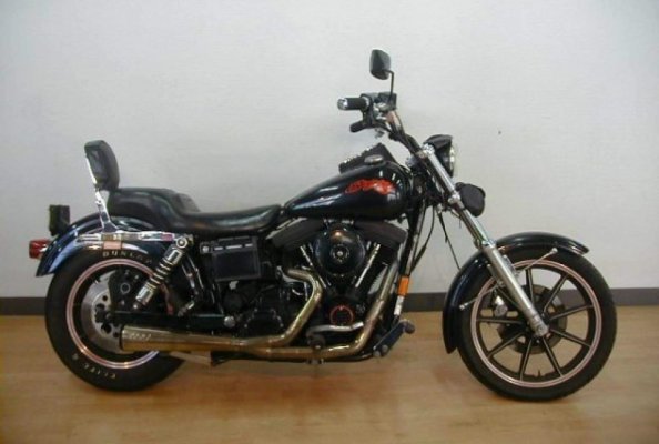 Harley Davidson FXDB Dyna Glide Sturgis.jpg