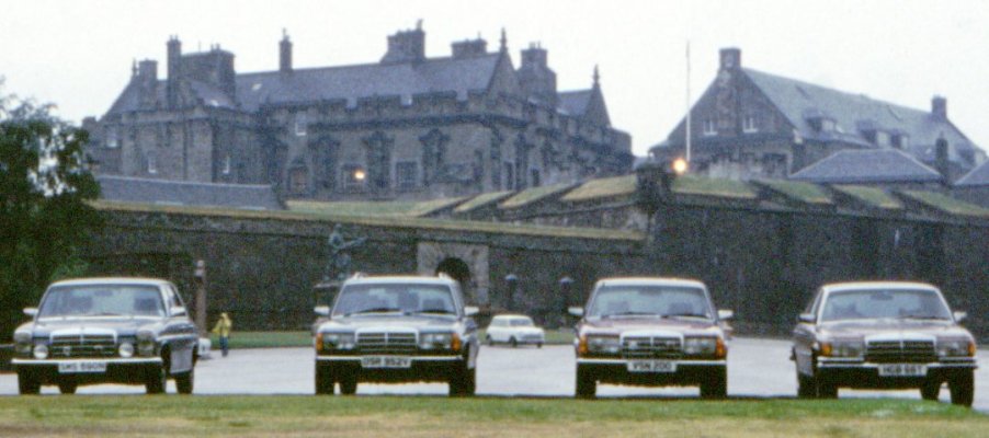 StirlingCastle-withfriends.jpg