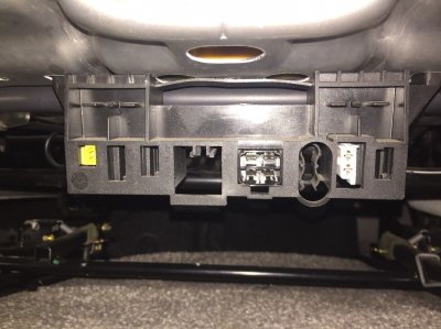 seat connector block.jpg