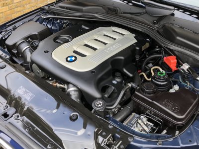 Small BMW engine.jpg