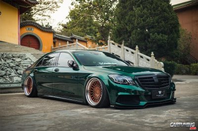 1549823159_mercedes-w222-green-6.jpg