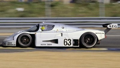 mercedes-benz-celebrates-25-years-from-le-mans-24-hours-victory-photo-gallery-82368-7.jpg