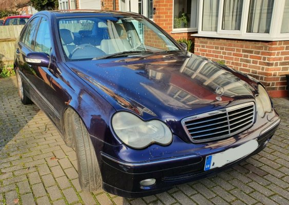 Mercedes-Benz C 220 CDI W203 specs, lap times, performance data