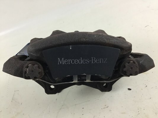 w212 brake caliper.jpg