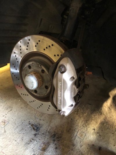 w212 brembo caliper.jpeg