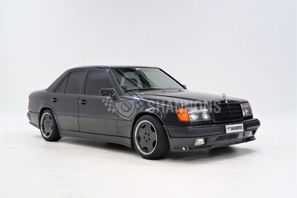 1988-mercedes-benz-300e-amg-saloon (1) (Medium).jpg