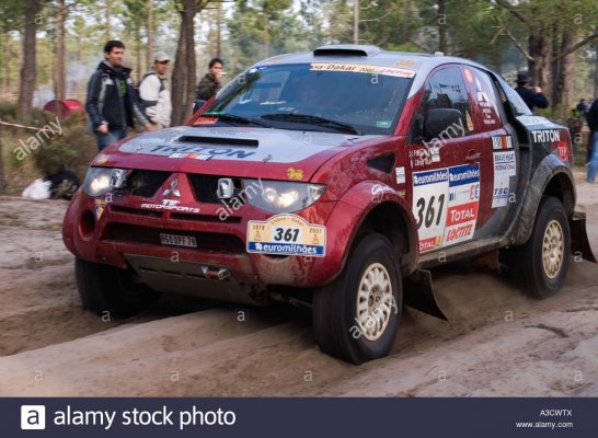 lisboa-dakar-2007-rally-first-stage-car-361-mana-pornsiriched-jean-A3CWTX.jpg