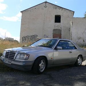 Mercedes 200CE