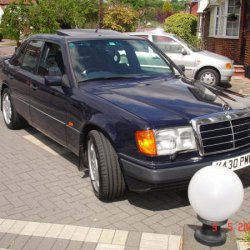 Front grill colour coded in midnight blue.