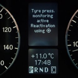 Tyre pressure loss warning