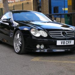 Brabus V8 CFF Front Side 1