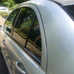 Chrome edged window trim (from 2005+ facelift)