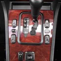 That gearshift surround looks a bit darker than it used to...