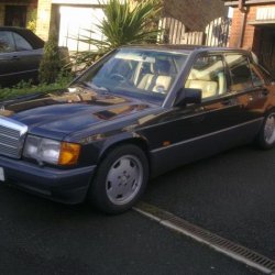 190E 2.6, 1991 in 199 metallic blue black.