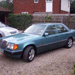 10An old W124 260E dual fuel...now gone