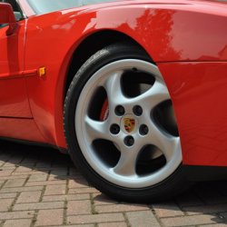 Porsche944S2 wheel