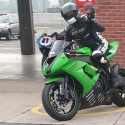 ZX10R at Oulton Park