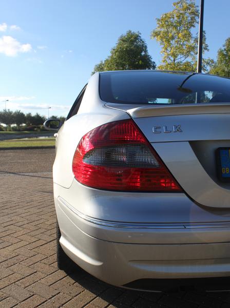 2005+ Facelift Avantgarde/AMG Facelift rear light clusters.