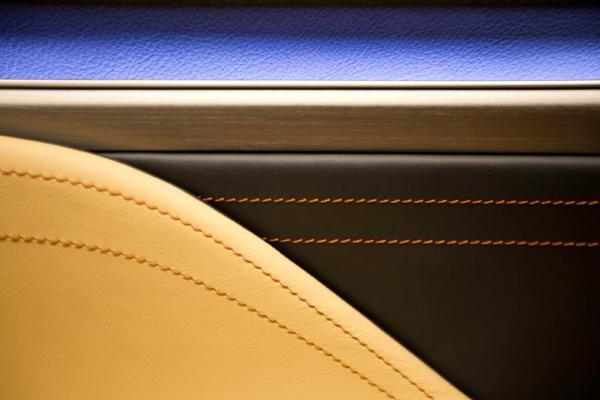 2015 Lexus RC interior details, ambient uplighter
