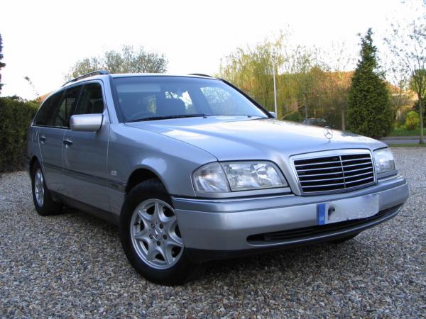 C200 Estate - Bought as a runaround and dog transporter. Very reliable but thirsty, sold on after 4 years when Dog passed on, and still running with 1