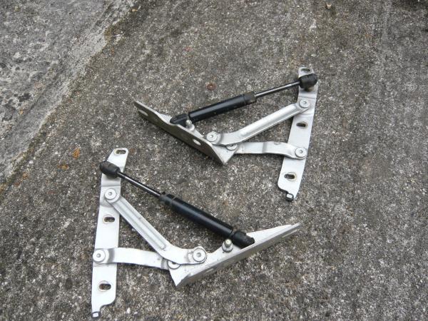 clk320 boot hinges easy repair