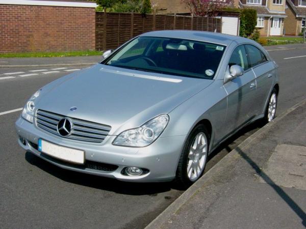 CLS 320 CDI  2006 Front