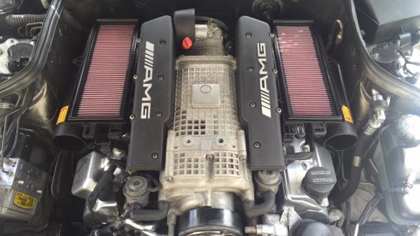 E55 Engine W211 M113k with K&N panel filters