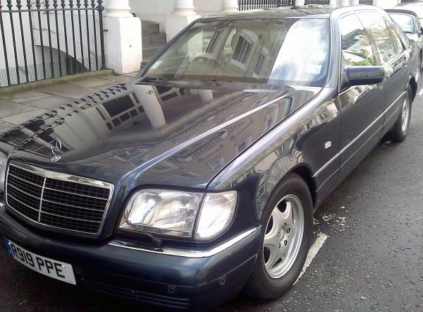 I decided it was time to give my car its first 'clean' since I applied GTechniq C1 about three weeks ago (it was dusty and had sap all over it). I wai