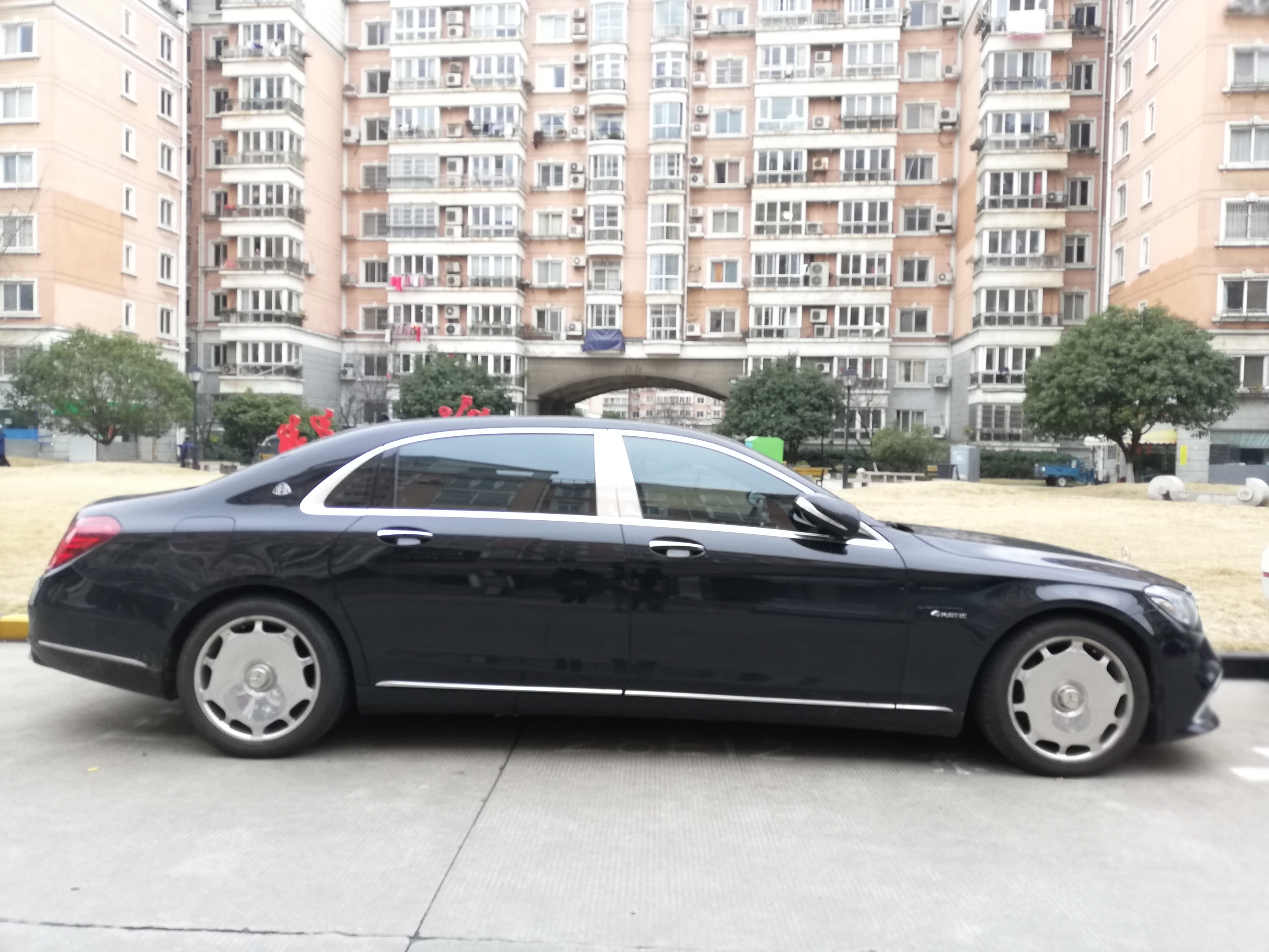 Maybach S450 in Changzhou, CN