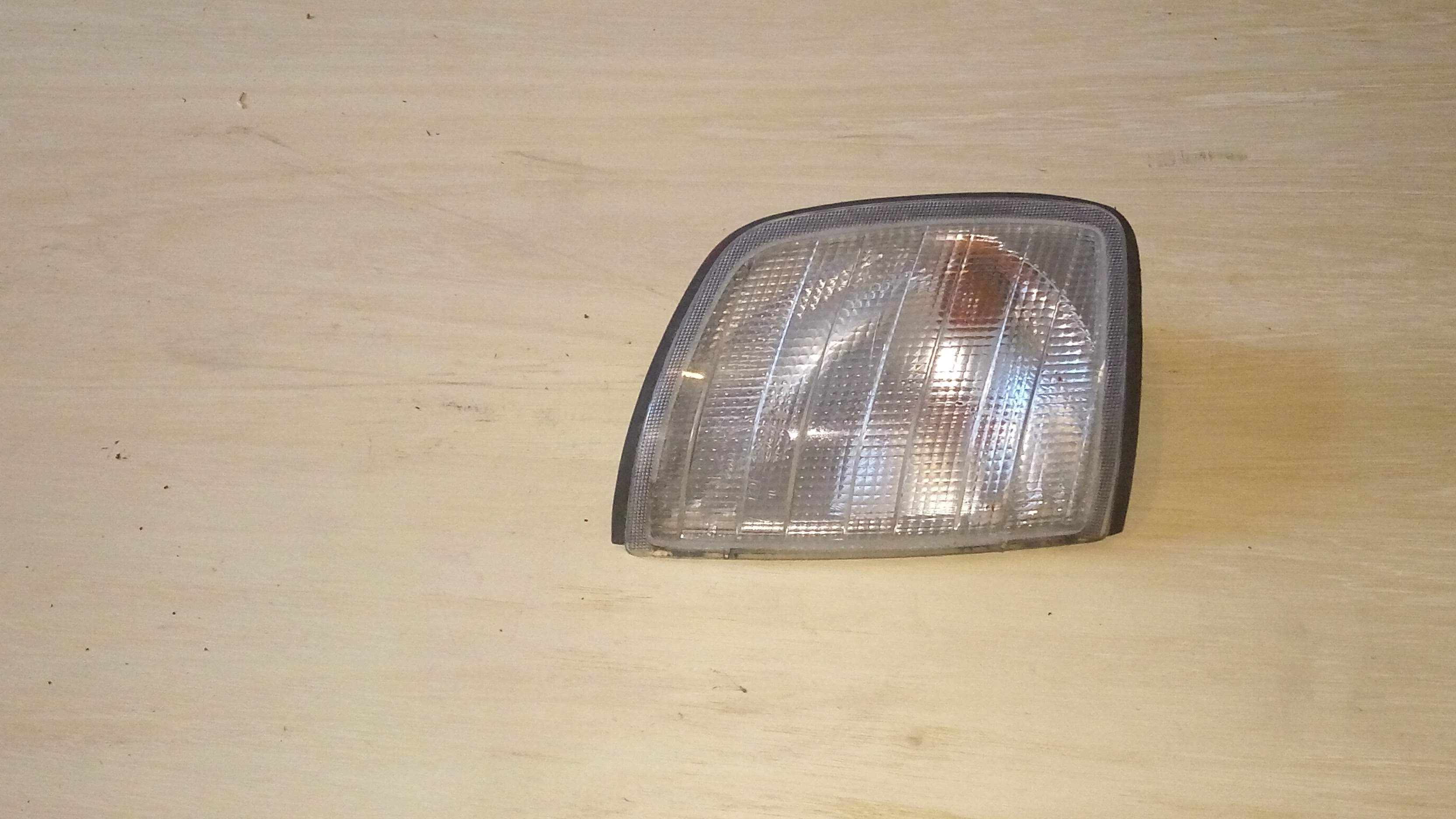 Passenger (RHD) side lights