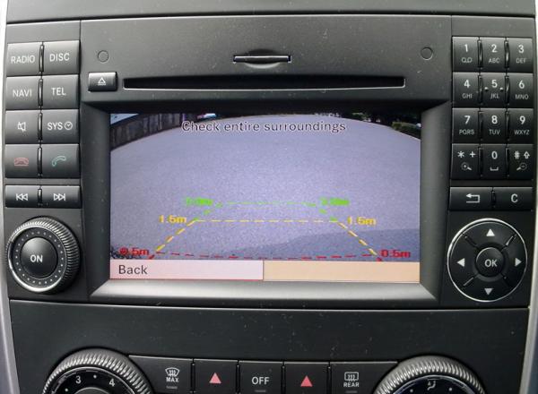 Rear view camera picture on Comand, it auto switches when reverse gear is selected