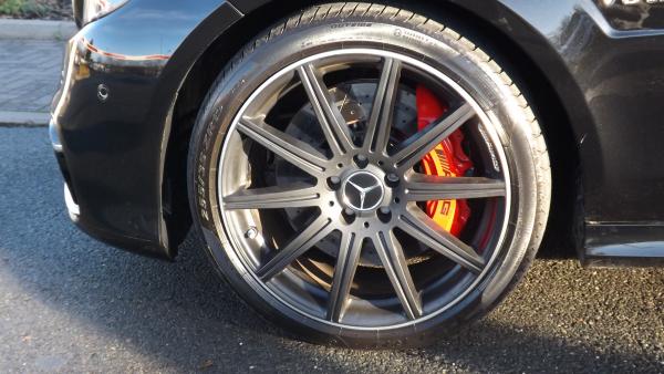 Red calipers, though another dirty dealer shot.