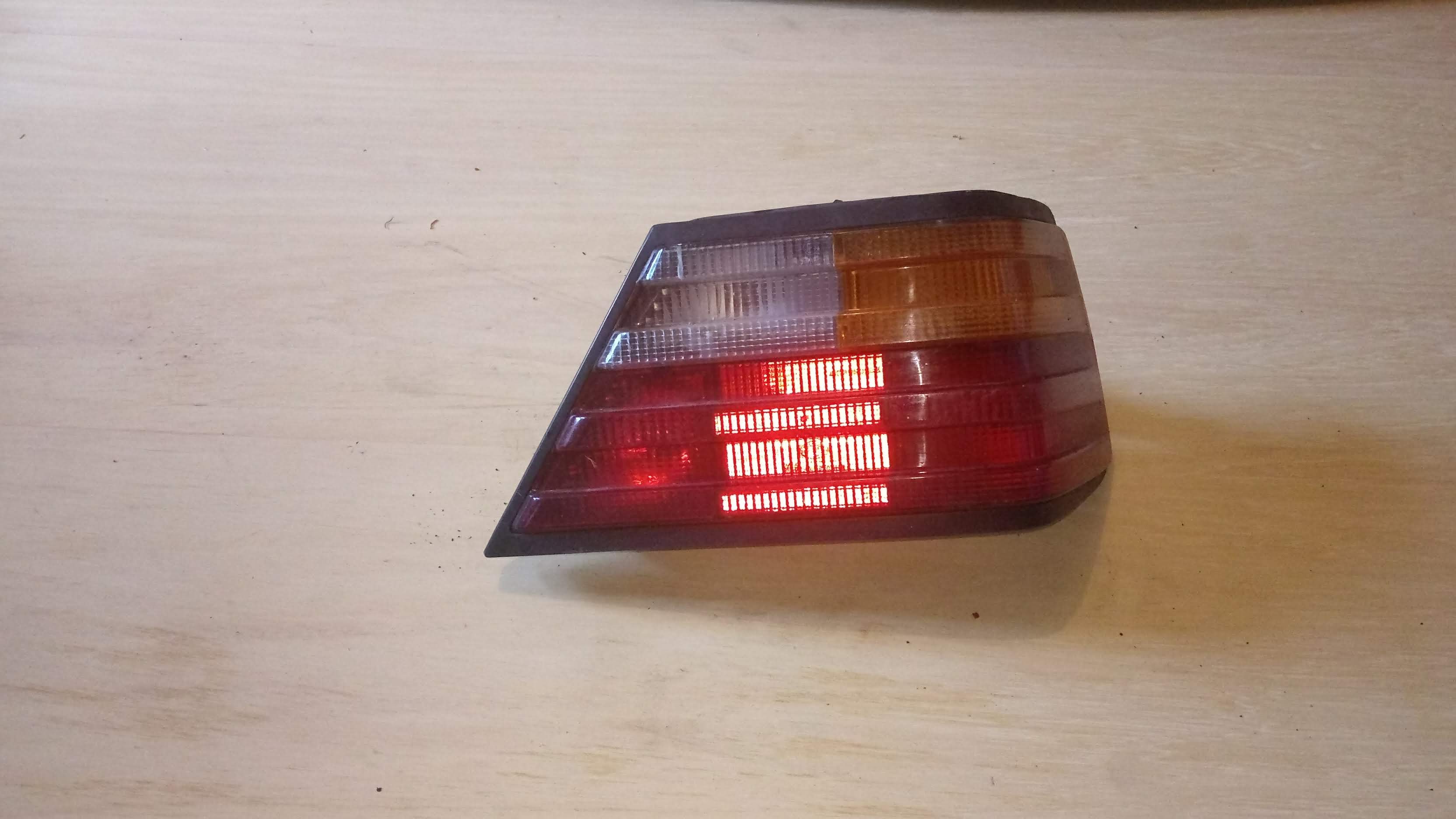 Right side rear light cluster