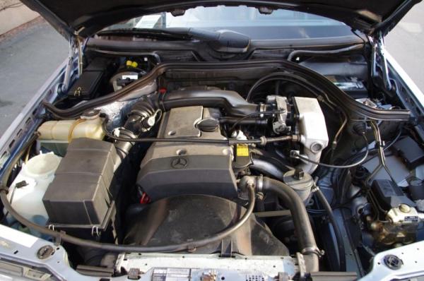 The engine bay is immaculate, very clean and the loom looks in good nick.