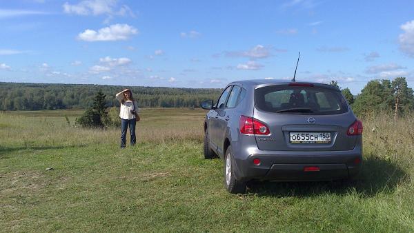 The previous Russian wheels and SWMBO :)  Nice car, but not as robust as I'd hoped.   The dreaded CVT problems struck so it had to go.